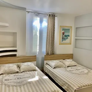Excellent Au Cœur Historique De Appartement Fréjus